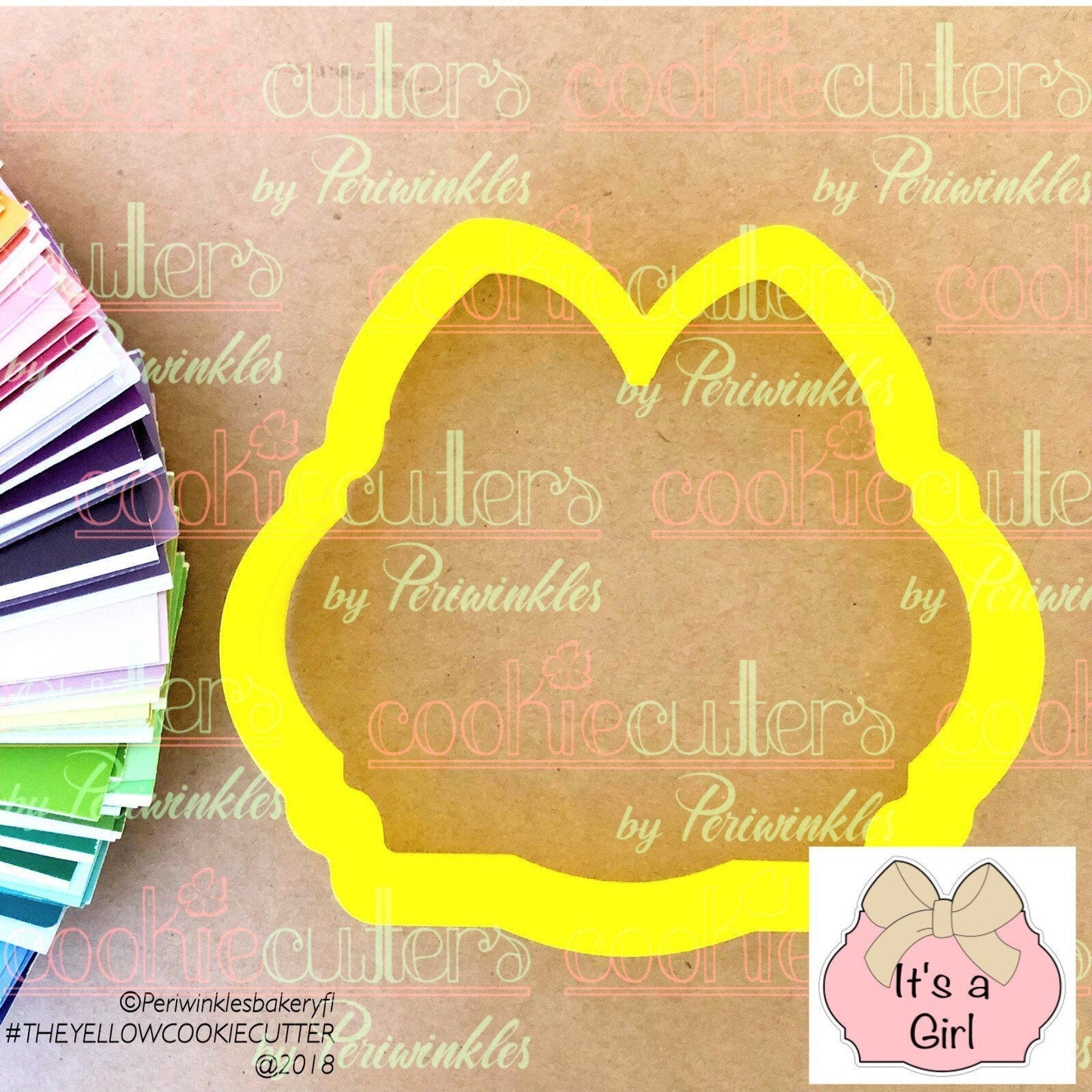 Plaque with Bow Cookie Cutter - Periwinkles Cutters