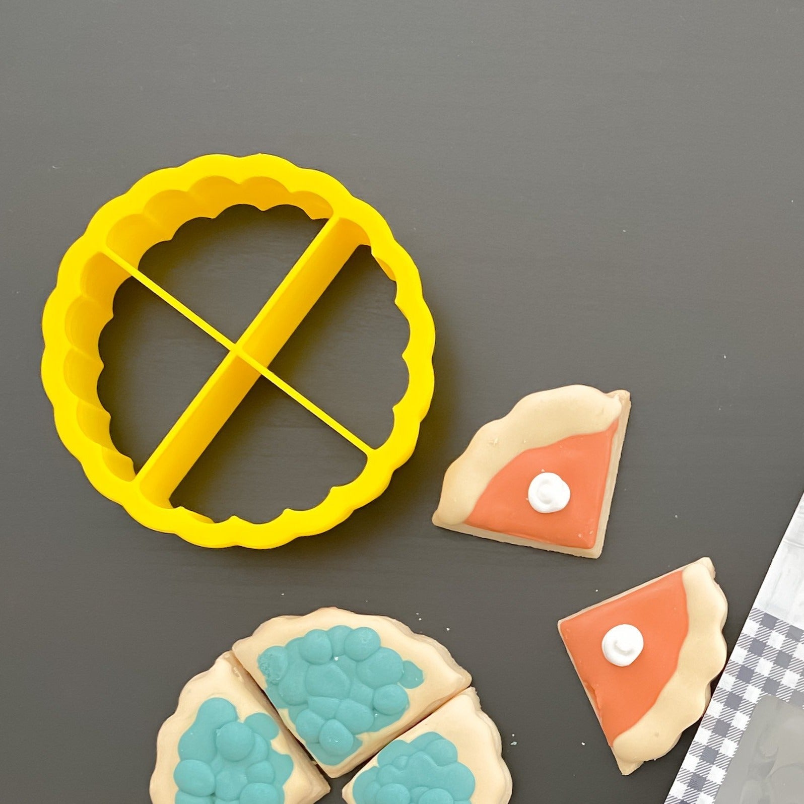 4 cookie best sale cutter